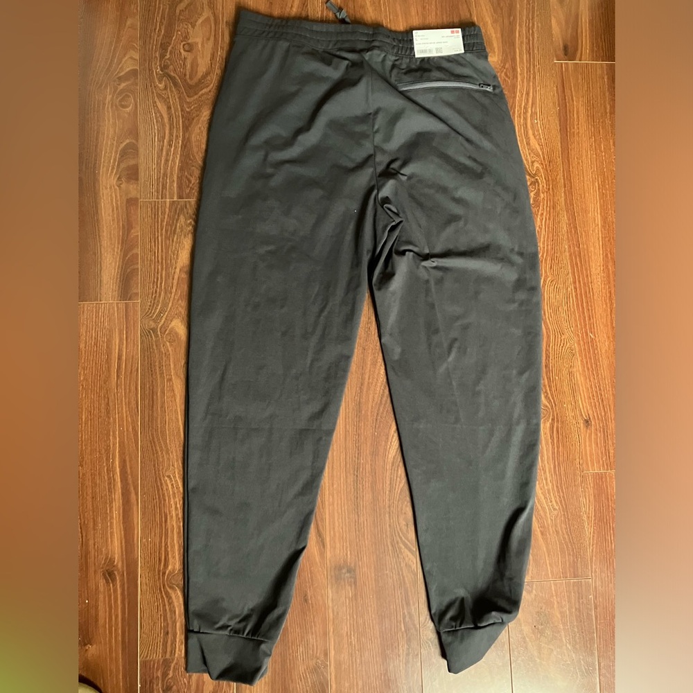 Men's Uniqlo Ultra Stretch Dry-Ex Jogger Pants